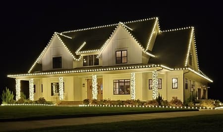 How to Get Stunning Christmas Light Installation in Richmond, VA with APC Illumination
