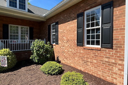 House washing exterior