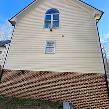 Advanced-Power-Cleaning-Colonial-Heights-Roof-and-House-Restoration-Project 10