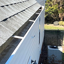 Advanced-Power-Cleaning-Delivers-Exceptional-Gutter-Cleaning-in-Mechanicsville-VA 2