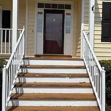 Advanced-Power-Cleaning-Delivers-Outstanding-House-Washing-Gutter-Cleaning-in-Glen-Allen-VA 8
