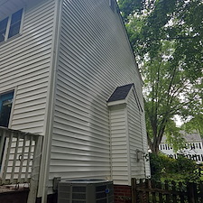 Advanced-Power-Cleaning-Delivers-Expert-House-Washing-in-Mechanicsville-VA-with-Stunning-Results 8