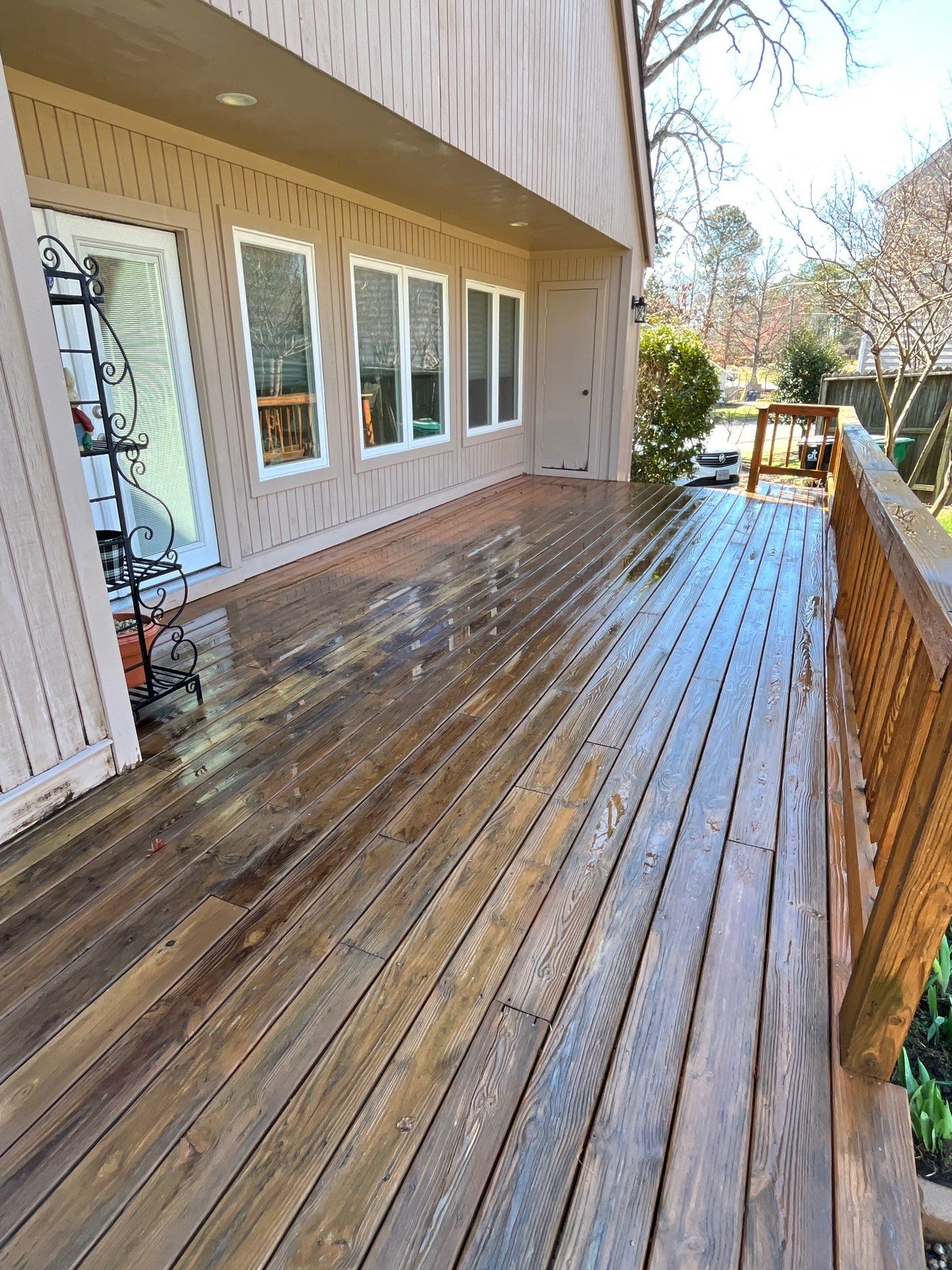 Advanced Power Cleaning Deck & House Washing Project in Richmond, VA