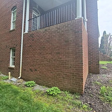 Advanced-Power-Cleaning-Full-House-Wash-Walkway-and-Gutter-Cleaning-Done-Right-in-Glen-Allen-VA 10