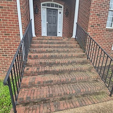 Advanced-Power-Cleaning-Full-House-Wash-Walkway-and-Gutter-Cleaning-Done-Right-in-Glen-Allen-VA 1