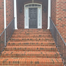 Advanced-Power-Cleaning-Full-House-Wash-Walkway-and-Gutter-Cleaning-Done-Right-in-Glen-Allen-VA 2
