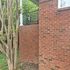 Advanced-Power-Cleaning-Full-House-Wash-Walkway-and-Gutter-Cleaning-Done-Right-in-Glen-Allen-VA 8