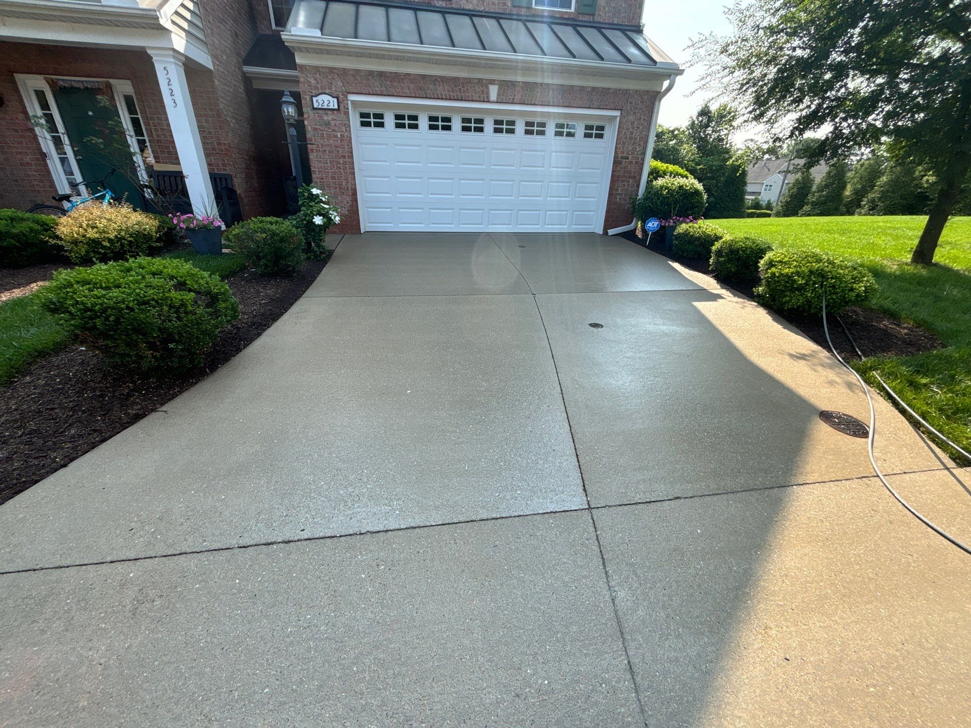 Advanced Power Cleaning: Glen Allens Trusted Choice for Outdoor Surface Pressure Washing Services