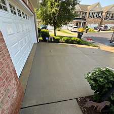 Advanced-Power-Cleaning-Glen-Allens-Trusted-Choice-for-Outdoor-Surface-Pressure-Washing-Services 9