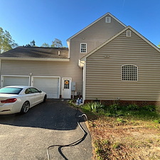 Advanced-Power-Cleaning-House-Washing-and-Light-Deck-Cleaning-in-Mechanicsville-VA 19