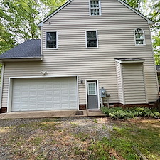 Advanced-Power-Cleaning-House-Washing-and-Screened-in-Porch-Cleaning-in-Doswell-Virginia 1