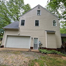 Advanced-Power-Cleaning-House-Washing-and-Screened-in-Porch-Cleaning-in-Doswell-Virginia 2