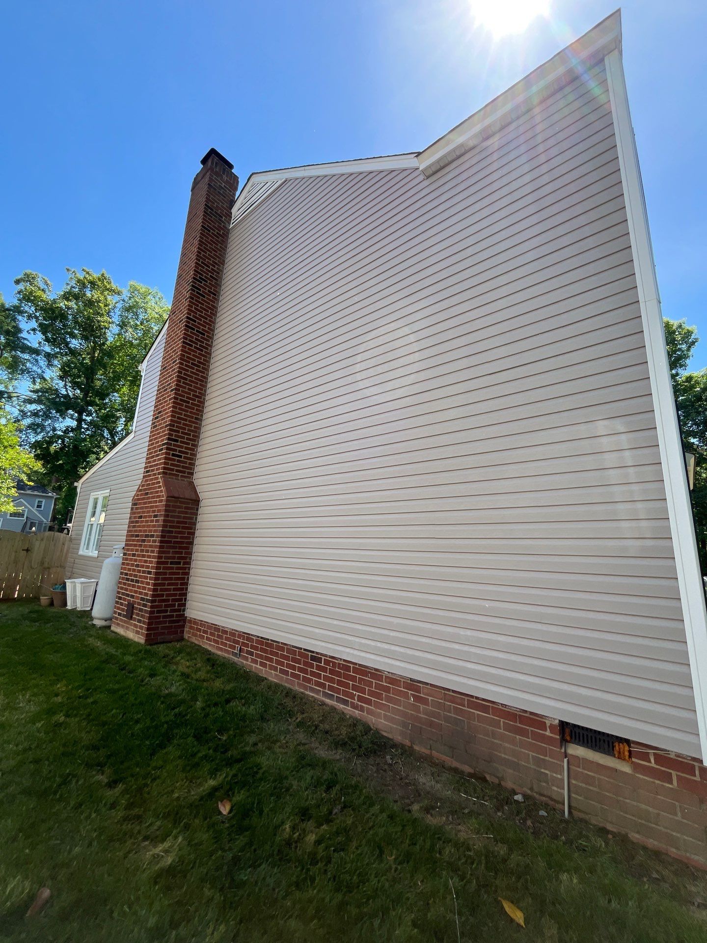 Advanced Power Cleaning: House Washing, Gutter Cleaning, Walkway, Deck & Patio Cleaning in Richmond, VA