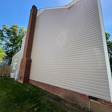 Advanced-Power-Cleaning-House-Washing-Gutter-Cleaning-Walkway-Deck-Patio-Cleaning-in-Richmond-VA 2