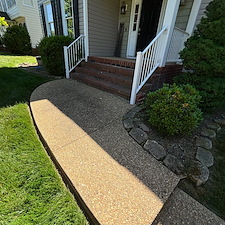 Advanced-Power-Cleaning-House-Washing-Gutter-Cleaning-Walkway-Deck-Patio-Cleaning-in-Richmond-VA 7
