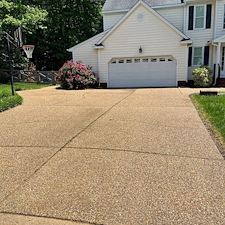 Advanced-Power-Cleaning-Mechanicsvilles-Go-To-Crew-for-Total-Exterior-Home-Transformation 2