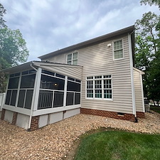 Advanced-Power-Cleaning-Power-wash-Back-Deck-and-Inside-Screen-Porch-wash-Project-in-Chesterfield 7