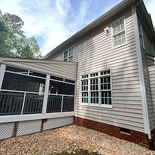 Advanced-Power-Cleaning-Power-wash-Back-Deck-and-Inside-Screen-Porch-wash-Project-in-Chesterfield 8