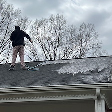 Advanced-Power-Cleaning-Professional-Deluxe-Roof-Cleaning-in-Mechanicsville-VA 8