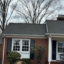 Advanced-Power-Cleaning-Professional-Deluxe-Roof-Cleaning-in-Mechanicsville-VA 2