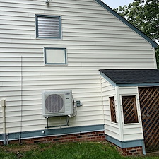 Advanced-Power-Cleaning-Premier-House-Washing-and-Exterior-Pressure-Cleaning-in-Mechanicsville-VA 2