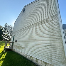 Advanced-Power-Cleaning-Professional-House-Washing-Deck-Cleaning-in-Richmond-VA 1