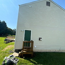 Advanced-Power-Cleaning-Professional-House-Washing-Deck-Cleaning-in-Richmond-VA 10