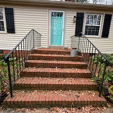 Advanced-Power-Cleaning-Professional-Roof-Debris-Removal-Wood-Patio-Cleaning-and-House-Washing-in-Richmond-VA 4