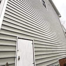 Advanced-Power-Cleaning-Revitalizes-Home-in-Mechanicsville-VA-with-Expert-Pressure-Washing-Services 2
