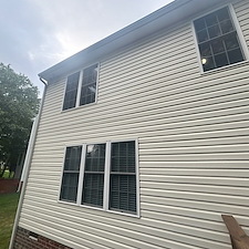 Advanced-Power-Cleaning-Restores-Curb-Appeal-with-Expert-House-Washing-and-Deck-Cleaning-in-Glen-Allen-VA 8