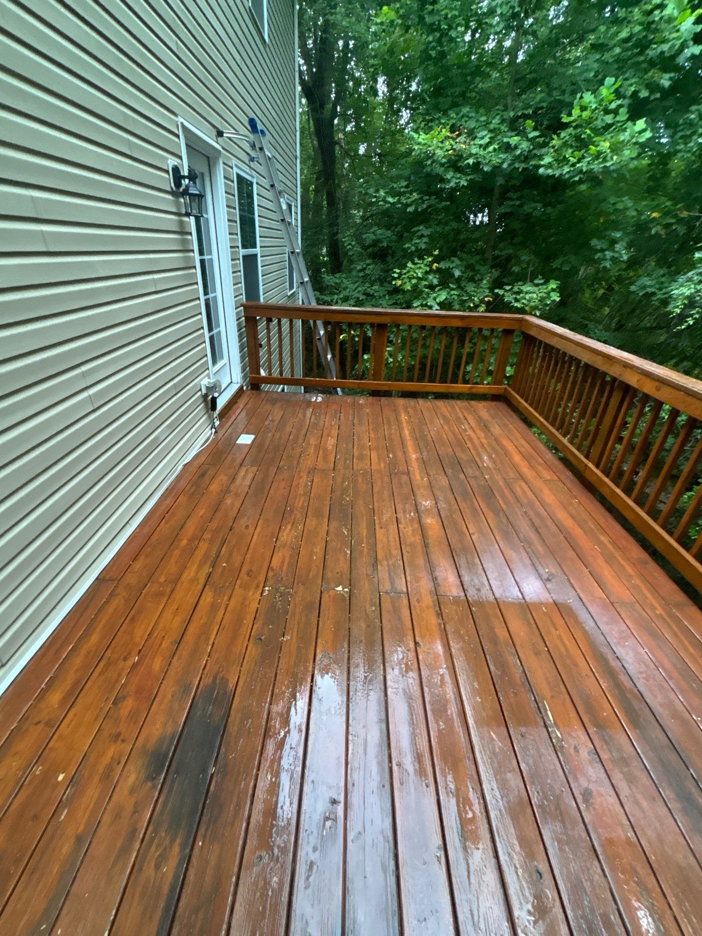 Advanced Power Cleaning Restores Outdoor Beauty with Light Deck Cleaning in Mechanicsville, VA