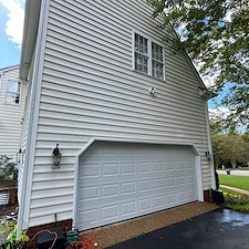 Advanced-Power-Cleaning-Revitalizes-Mechanicsville-VA-Homes-with-Expert-House-Washing-and-Walkway-Cleaning-Services 2