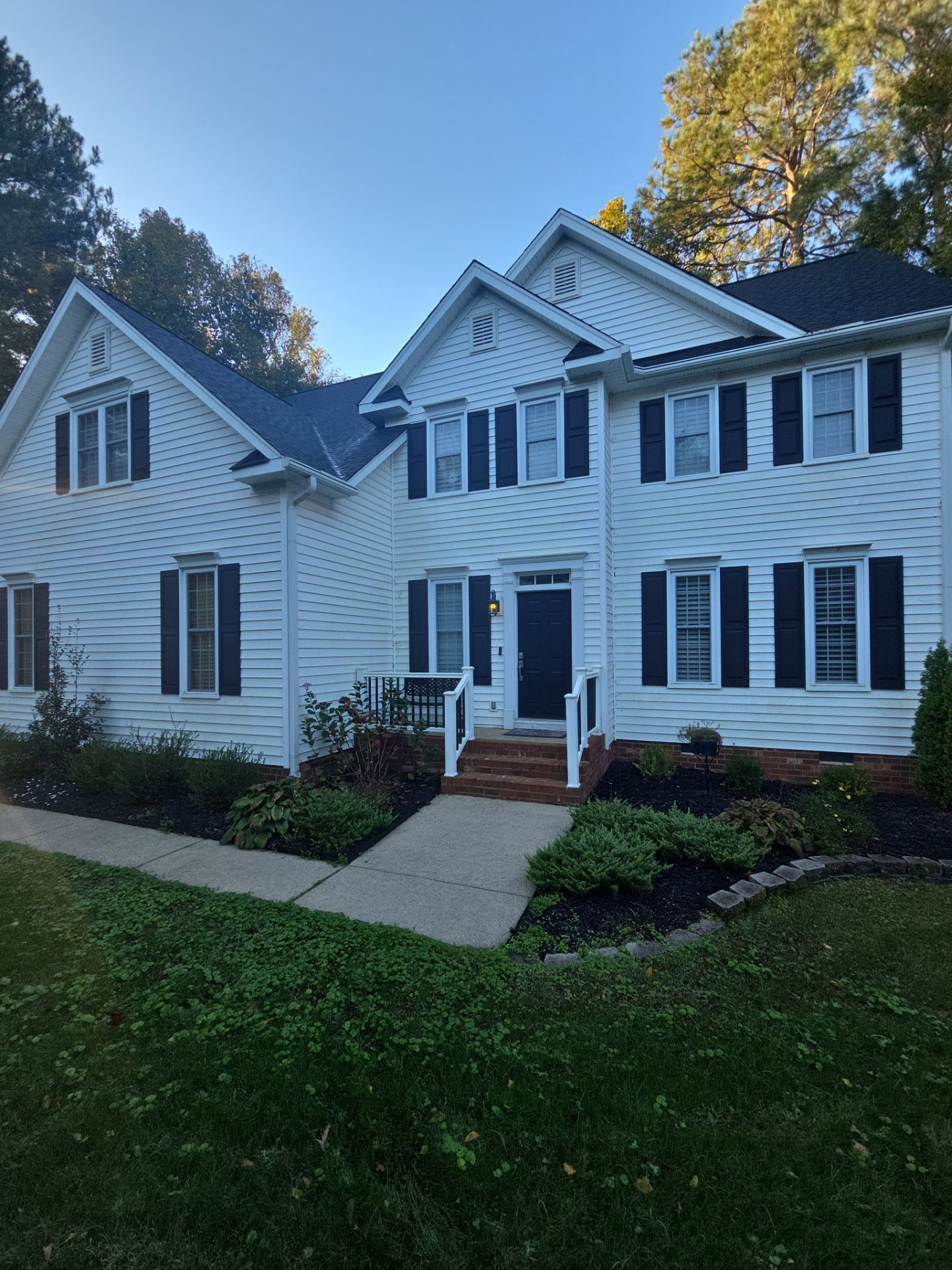 Advanced Power Cleaning Revitalizes Home Exteriors with Expert House Washing and Deck Cleaning in Mechanicsville, VA