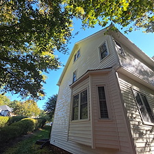 Advanced-Power-Cleaning-Revitalizes-Home-Exteriors-with-Expert-House-Washing-and-Deck-Cleaning-in-Mechanicsville-VA 23