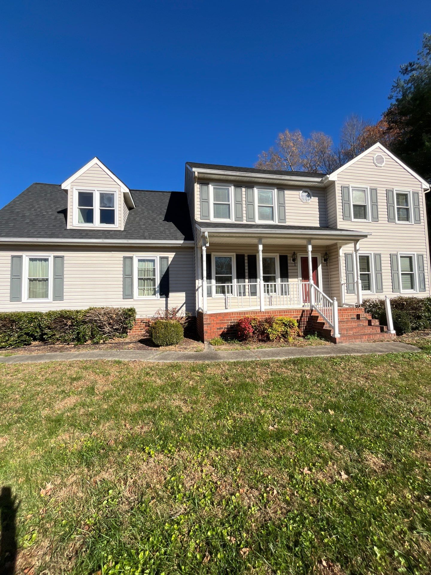 Advanced Power Cleaning: Restoring Homes with Elite Exterior Cleaning in Mechanicsville, VA
