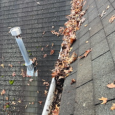 Advanced-Power-Cleaning-Revitalizes-Curb-Appeal-with-Professional-House-Washing-and-Gutter-Cleaning-in-Mechanicsville-VA 25