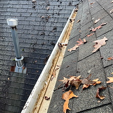 Advanced-Power-Cleaning-Revitalizes-Curb-Appeal-with-Professional-House-Washing-and-Gutter-Cleaning-in-Mechanicsville-VA 26