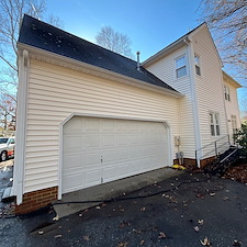 Advanced-Power-Cleaning-Revitalizes-Curb-Appeal-with-Professional-House-Washing-and-Gutter-Cleaning-in-Mechanicsville-VA 5