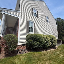 Advanced-Power-Cleaning-Revitalizes-Home-and-Deck-in-Mechanicsville-VA 6