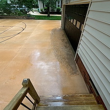 Advanced-Power-Cleaning-Richmonds-Top-Pressure-Washing-Company-Serving-Henrico-VA-with-Expert-House-Washing-and-Driveway-Cleaning 26