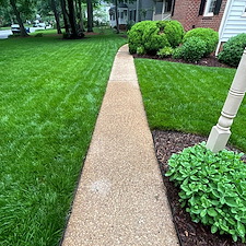 Advanced-Power-Cleaning-Richmonds-Top-Pressure-Washing-Company-Serving-Henrico-VA-with-Expert-House-Washing-and-Driveway-Cleaning 4