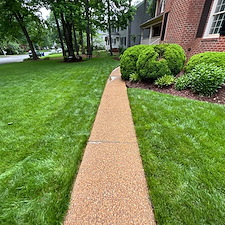 Advanced-Power-Cleaning-Richmonds-Top-Pressure-Washing-Company-Serving-Henrico-VA-with-Expert-House-Washing-and-Driveway-Cleaning 6