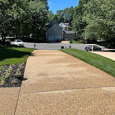 Advanced-Power-Cleaning-Richmonds-Trusted-Choice-for-House-Washing-and-Driveway-Pressure-Cleaning-in-Mechanicsville-VA 2