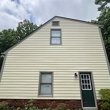 Advanced-Power-Cleaning-Richmonds-Top-Pressure-Washing-Company-Delivers-Exceptional-House-Washing-in-Mechanicsville-VA 2