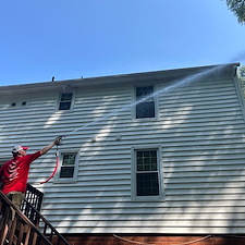 Advanced-Power-Cleaning-Richmonds-Top-Choice-for-House-Washing-and-Exterior-Cleaning-Services 4