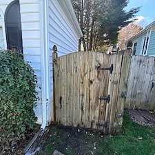 Advanced-Power-Cleaning-Richmonds-Top-Pressure-Washing-Company-Delivers-Expert-Walkway-House-Roof-and-Fence-Cleaning 14