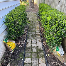 Advanced-Power-Cleaning-Richmonds-Top-Pressure-Washing-Company-Delivers-Expert-Walkway-House-Roof-and-Fence-Cleaning 1