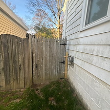 Advanced-Power-Cleaning-Richmonds-Top-Pressure-Washing-Company-Delivers-Expert-Walkway-House-Roof-and-Fence-Cleaning 7