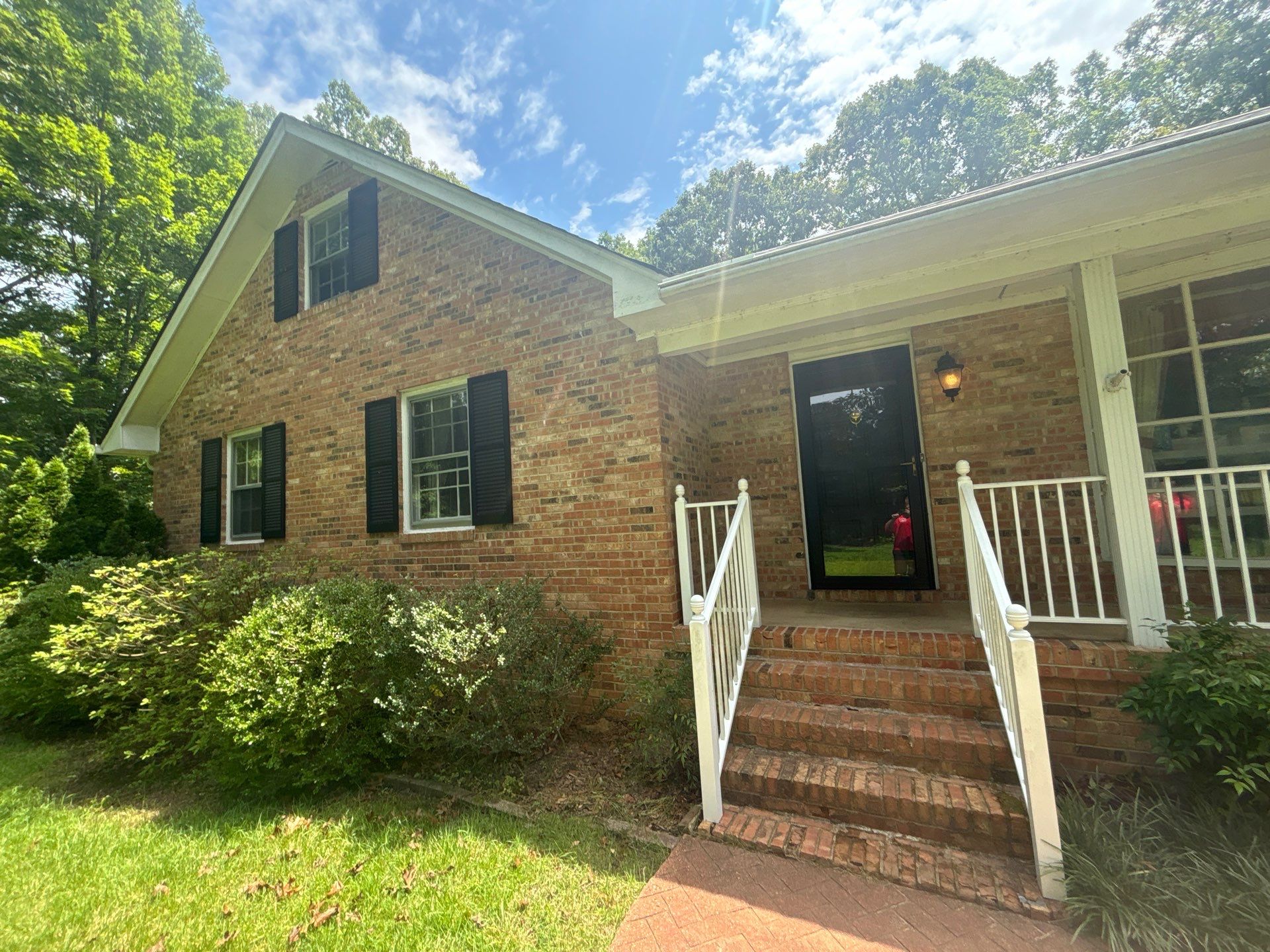 Advanced Power Cleaning Transforms Home Exterior with Expert Pressure Washing in Mechanicsville, VA