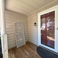 Advanced-Power-Cleaning-Transforms-a-Mechanicsville-VA-Home-with-Professional-House-Washing-Wrap-Around-Porch-Cleaning 3